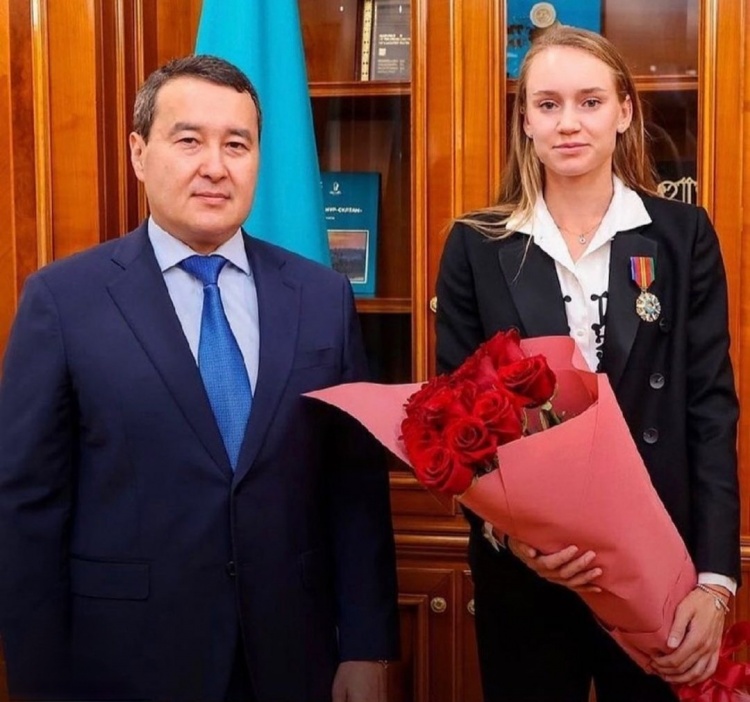 杨紫琼获选国际奥委会委员