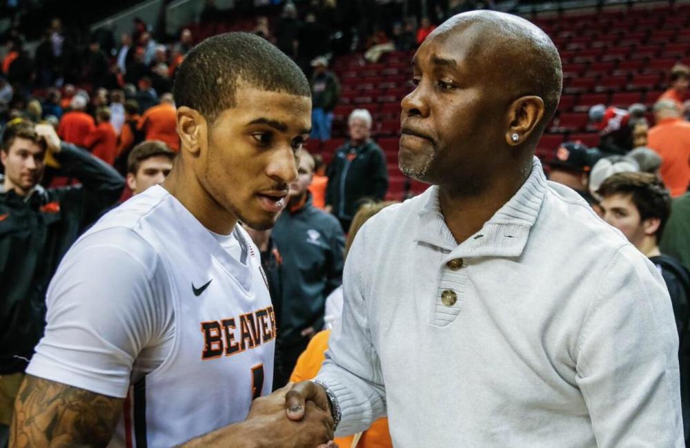 但妻子科琳 但妻子科琳