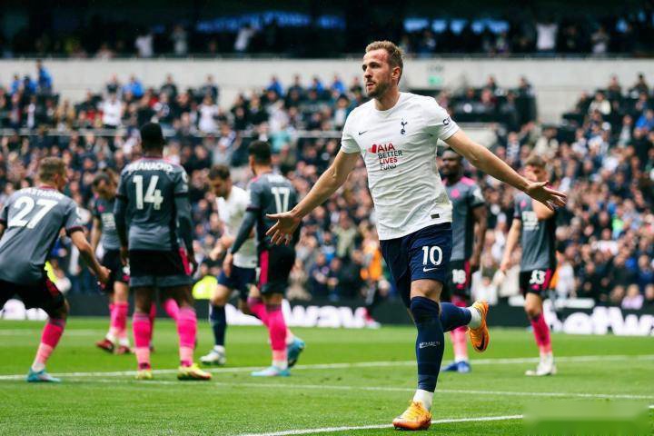 依一石昱婷 依一石昱婷